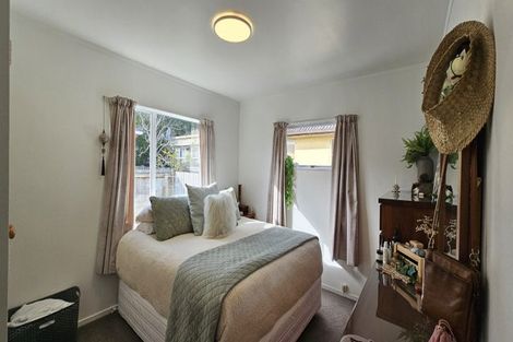 Photo of property in 289 Naenae Road, Naenae, Lower Hutt, 5011