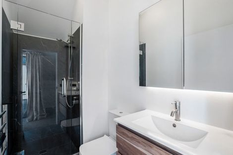 Photo of property in 39 Casterway Crescent, Jacks Point, 9371