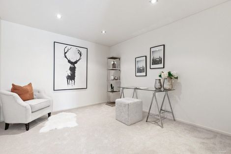 Photo of property in 25 Braemar Road, Castor Bay, Auckland, 0620