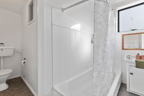 Photo of property in 10 Dick Street, South Dunedin, Dunedin, 9012