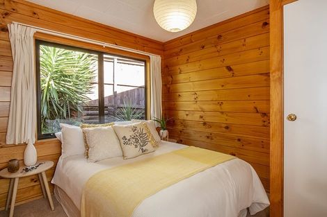 Photo of property in 4a Foxfield Lane, Westmorland, Christchurch, 8025