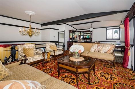 Photo of property in 15 Norwood Road, Bayswater, Auckland, 0622