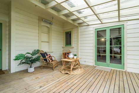 Photo of property in 103 Pembroke Street, Carterton, 5713