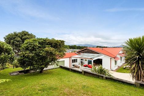 Photo of property in 4 Price Street, Westown, New Plymouth, 4310