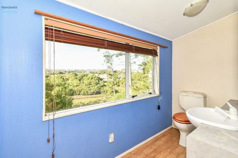 Photo of property in 114 Ennis Avenue, Pakuranga Heights, Auckland, 2010