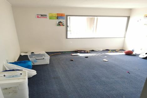 Photo of property in 42 Beaufort Place, Papatoetoe, Auckland, 2025