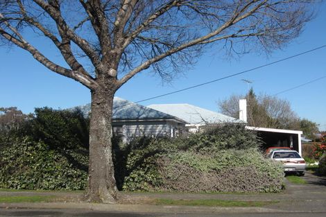 Photo of property in 10 Moreton Road, Carterton, 5713