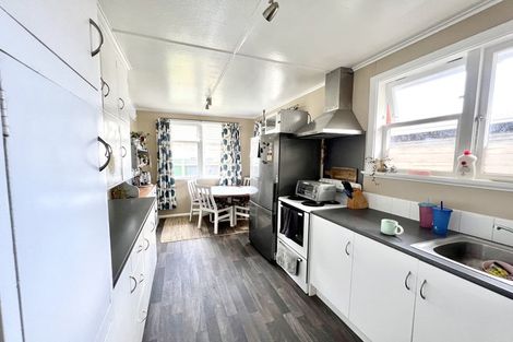 Photo of property in 1 Mchardie Street, Trentham, Upper Hutt, 5018