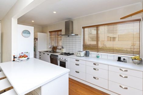 Photo of property in 12 Westholme Street, Strowan, Christchurch, 8052