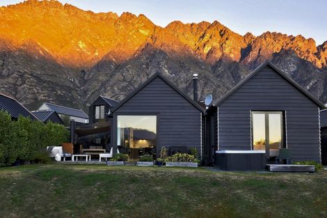 Photo of property in 17 Mckenzies Shute, Jacks Point, Queenstown, 9371