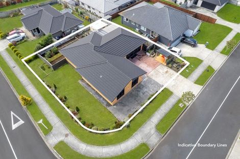 Photo of property in 2 Harry Richards Way, Pokeno, 2402