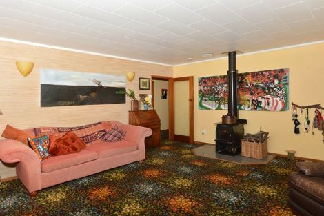 Photo of property in 30 Westview Grove, Miramar, Wellington, 6022