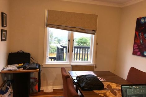 Photo of property in 18b South Street, Tawa, Wellington, 5028