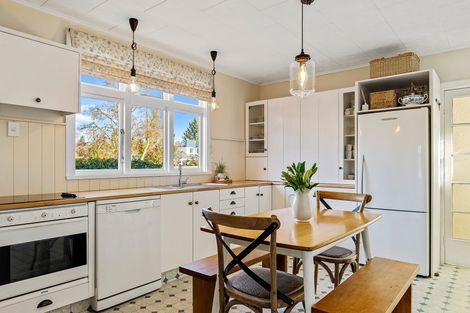 Photo of property in 14 Park Avenue, Oxford, 7430