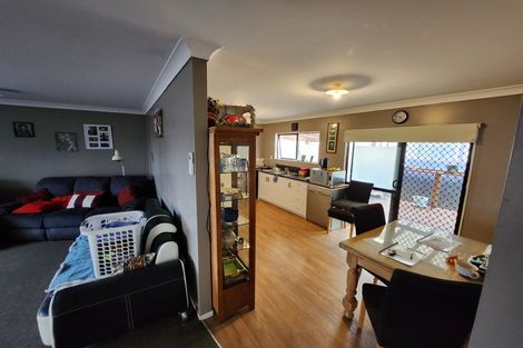 Photo of property in 11 Opatito Road, Paeroa, 3600