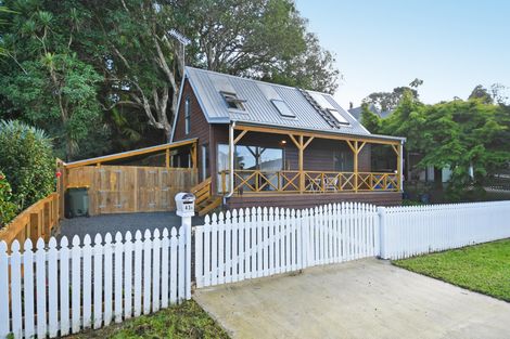 Photo of property in 43a Mckenzie Avenue, Arkles Bay, Whangaparaoa, 0932