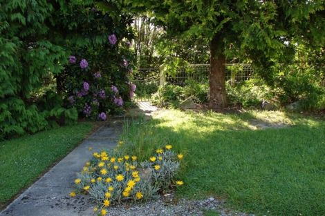 Photo of property in 1302 Dipton-winton Highway, Benmore, Winton, 9782