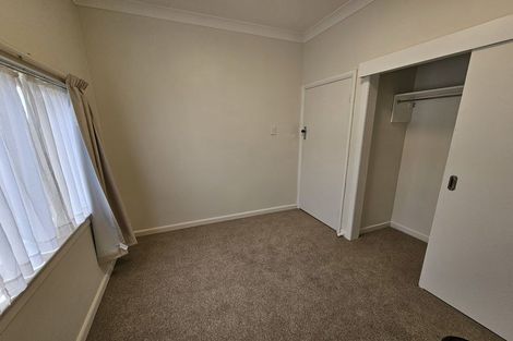 Photo of property in 30 Oxford Street, Fairfield, Hamilton, 3214