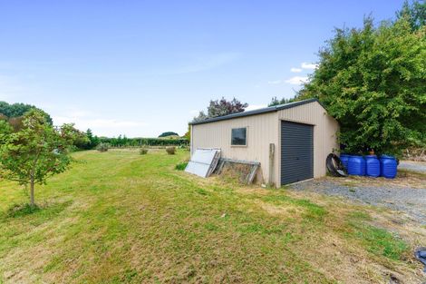Photo of property in 577 Waikawa Beach Road, Waikawa Beach, Levin, 5573