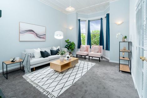 Photo of property in 4 Russell Terrace, Newtown, Wellington, 6021