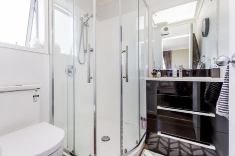 Photo of property in 15 Birkhall Grove, Strathmore Park, Wellington, 6022