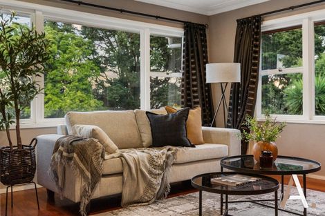 Photo of property in 6 Brough Road, Manurewa East, Auckland, 2102