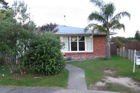 Photo of property in 8 Bedford Street, Te Atatu South, Auckland, 0610