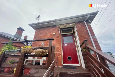 Photo of property in 72 Arthur Street, Dunedin Central, Dunedin, 9016