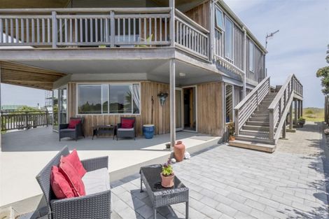 Photo of property in 103 Rua Avenue, Waitarere Beach, Levin, 5510