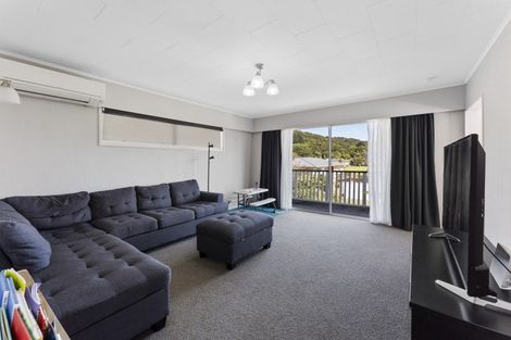 Photo of property in 31 Holland Street, Wainuiomata, Lower Hutt, 5014