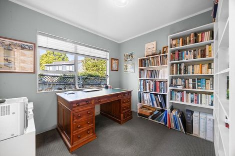 Photo of property in 15 Glucina Avenue, West Harbour, Auckland, 0618