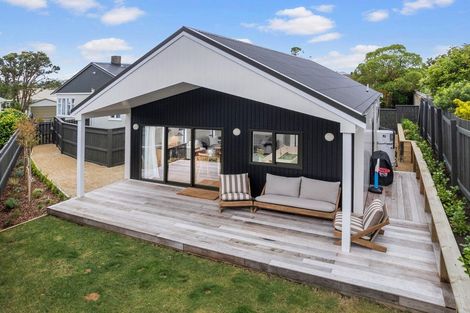 Photo of property in 6a Rudyard Crescent, Johnsonville, Wellington, 6037