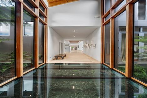 Photo of property in 42 Porterfield Road, Whitford, Howick, 2571