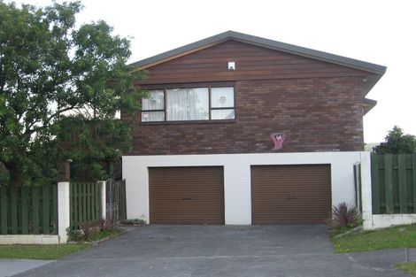 Photo of property in 12 Glucina Avenue, West Harbour, Auckland, 0618