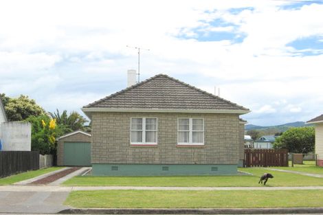 Photo of property in 39 Anzac Street, Gisborne, 4010