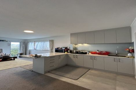 Photo of property in 337 East Coast Road, Mairangi Bay, Auckland, 0630