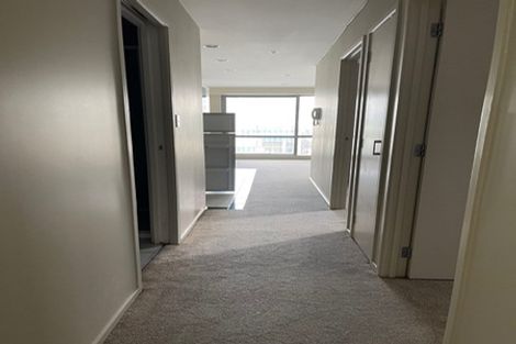 Photo of property in Alpha Apartments, 506/17 Vogel Lane, Auckland Central, Auckland, 1010