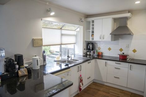 Photo of property in 13 Gala Place, Henderson, Auckland, 0612