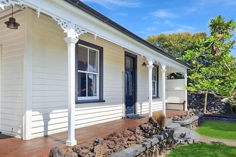 Photo of property in 90 Taylors Road, Mount Albert, Auckland, 1025