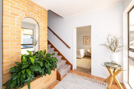 Photo of property in 3/16 Charles Street, Westshore, Napier, 4110