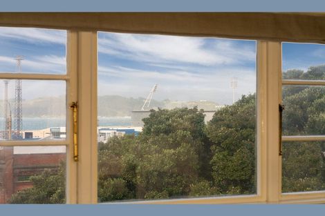 Photo of property in 3/7 Stowe Hill, Thorndon, Wellington, 6011