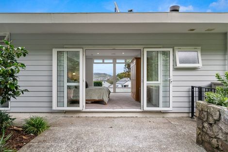 Photo of property in 93 Jubilee Road, Khandallah, Wellington, 6035