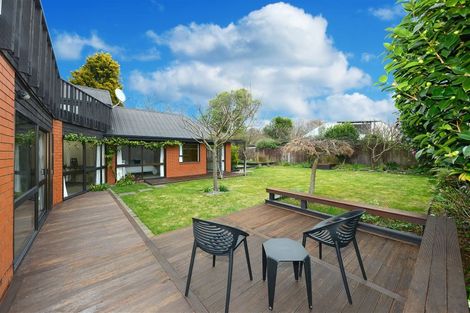 Photo of property in 35 Corfe Street, Ilam, Christchurch, 8041