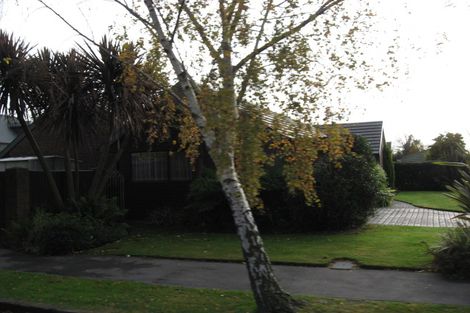 Photo of property in 2/28a Leander Street, Northcote, Christchurch, 8052