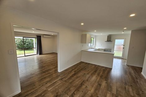 Photo of property in 1/63 Tabitha Crescent, Henderson, Auckland, 0612