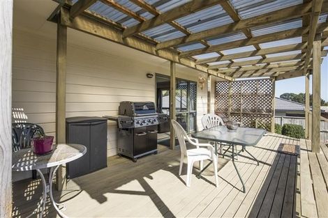 Photo of property in 9 Bayvista Close, Welcome Bay, Tauranga, 3112