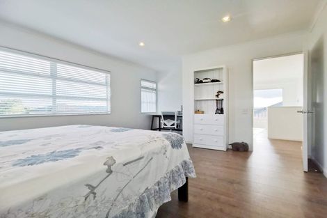 Photo of property in 5 Laurel Oak Drive, Schnapper Rock, Auckland, 0632