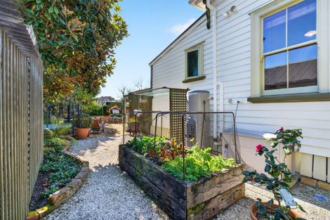 Photo of property in 5 Matai Road, Devonport, Auckland, 0624