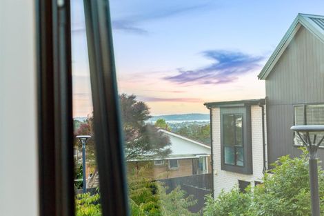 Photo of property in 32 Wharara Lane, Massey, Auckland, 0614