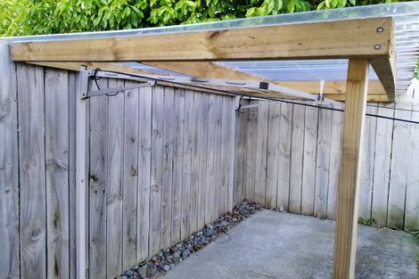 Photo of property in 1 Poaka Avenue, Takanini, 2112